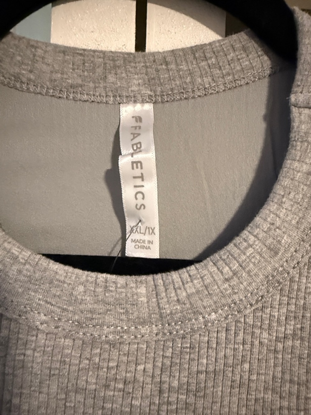 Fabletics Heather Gray Ribbed Crewneck Tank - Picture 2 of 3